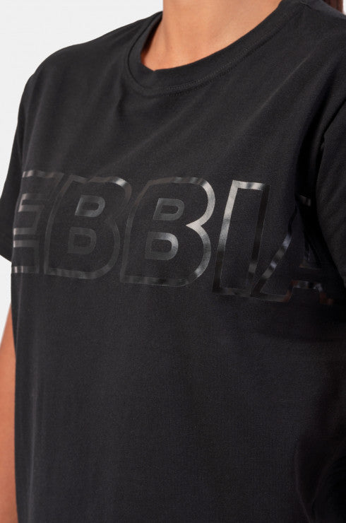 NEBBIA Invisible Logo T-Shirt (Black) - Fit Puoti